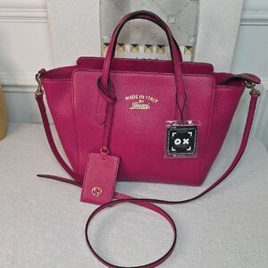 Gucci Swing Tote in Pink With COA
